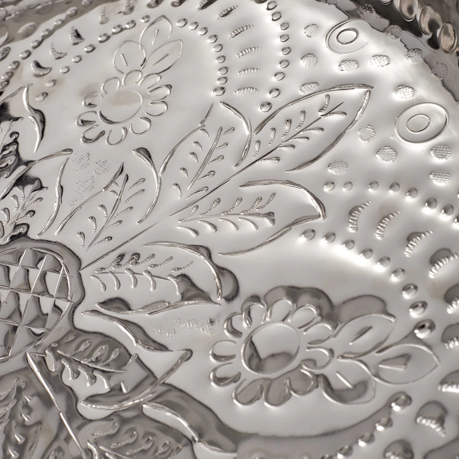 Deko-Teller Floral Ø37cm ORIENTAL LOUNGE In Silber 3 Deko-Teller Floral Ø37cm ORIENTAL LOUNGE In Silber – Bild 3