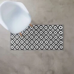 In- & Outdoor-Läufer Mosaik L 140 X B 70cm COLOUR CLASH In Schwarz-Weiß -Butlers butlers in and outdoor laufer mosaik l 140 x b 70cm colour clash in schwarz weiss 3