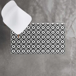 In- & Outdoor-Teppich Mosaik L 150 X B 90cm COLOUR CLASH In Schwarz 15 In- & Outdoor-Teppich Mosaik L 150 X B 90cm COLOUR CLASH In Schwarz -Butlers butlers in and outdoor teppich mosaik l 150 x b 90cm colour clash in schwarz 3