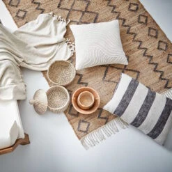 Butlers -Butlers butlers kissen l 50 x b 50cm freya in beige 1